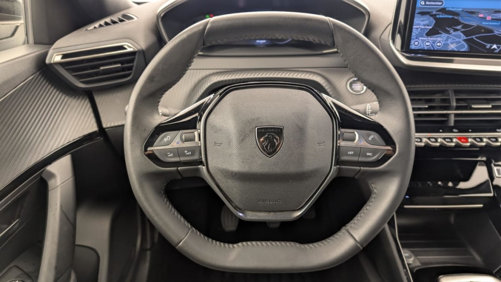 PEUGEOT 2008 100 S S BVM6 Allure - ref: 1-368872 - Photo 14