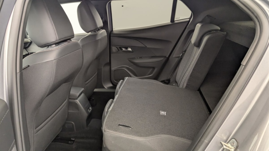 PEUGEOT 2008 100 S S BVM6 Allure - ref: 1-368937 - Photo 12