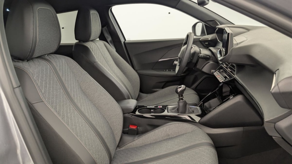 PEUGEOT 2008 100 S S BVM6 Allure - ref: 1-368937 - Photo 9