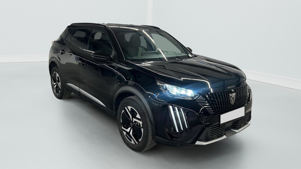 PEUGEOT 2008 Hybrid 136 e-DCS6 Allure - ref: 1-368994 - Photo 1