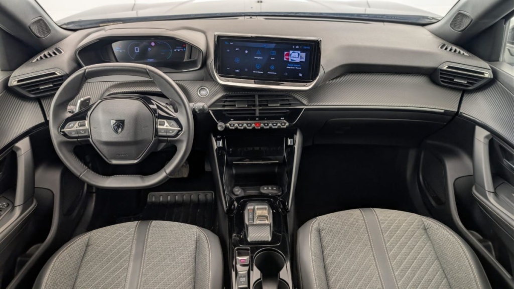 PEUGEOT 2008 Hybrid 136 e-DCS6 Allure - ref: 1-368998 - Photo 13