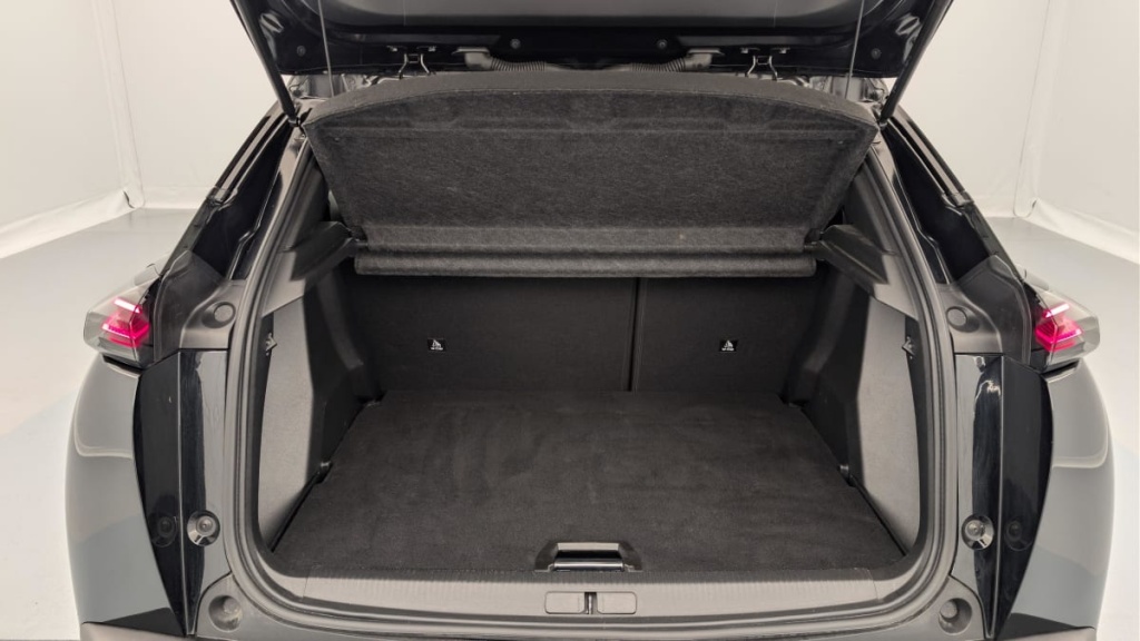 PEUGEOT 2008 Hybrid 136 e-DCS6 Allure - ref: 1-368999 - Photo 11