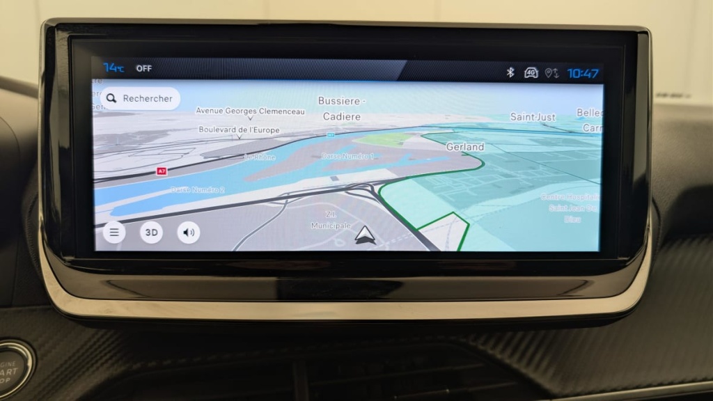 PEUGEOT 2008 Hybrid 136 e-DCS6 Allure - ref: 1-368999 - Photo 19