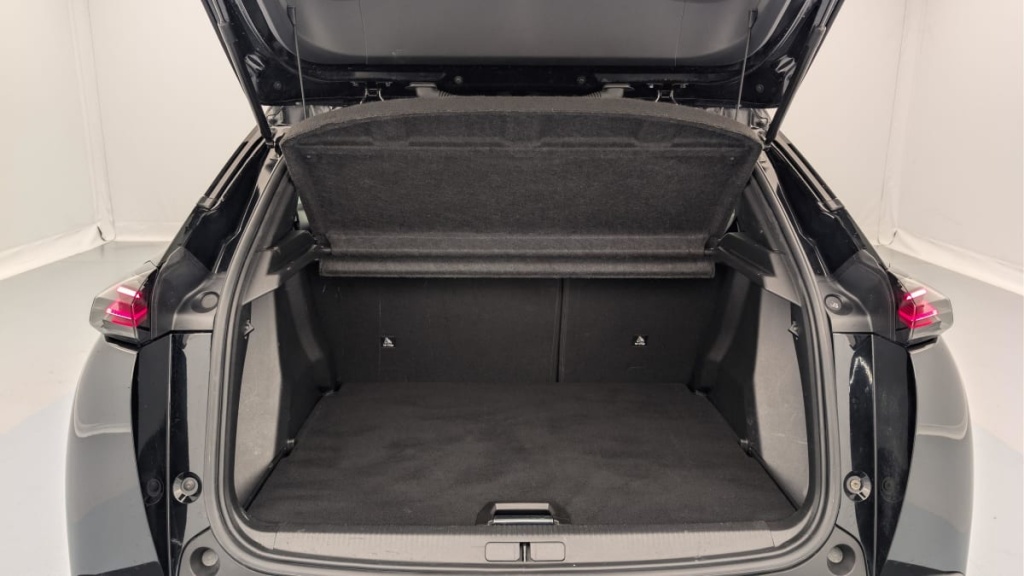 PEUGEOT 2008 Hybrid 136 e-DCS6 Allure - ref: 1-369016 - Photo 11