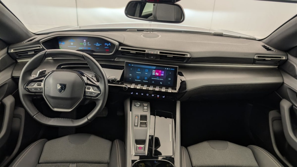 PEUGEOT 508 SW Hybrid 225 e-EAT8 Allure - ref: 1-369111 - Photo 13