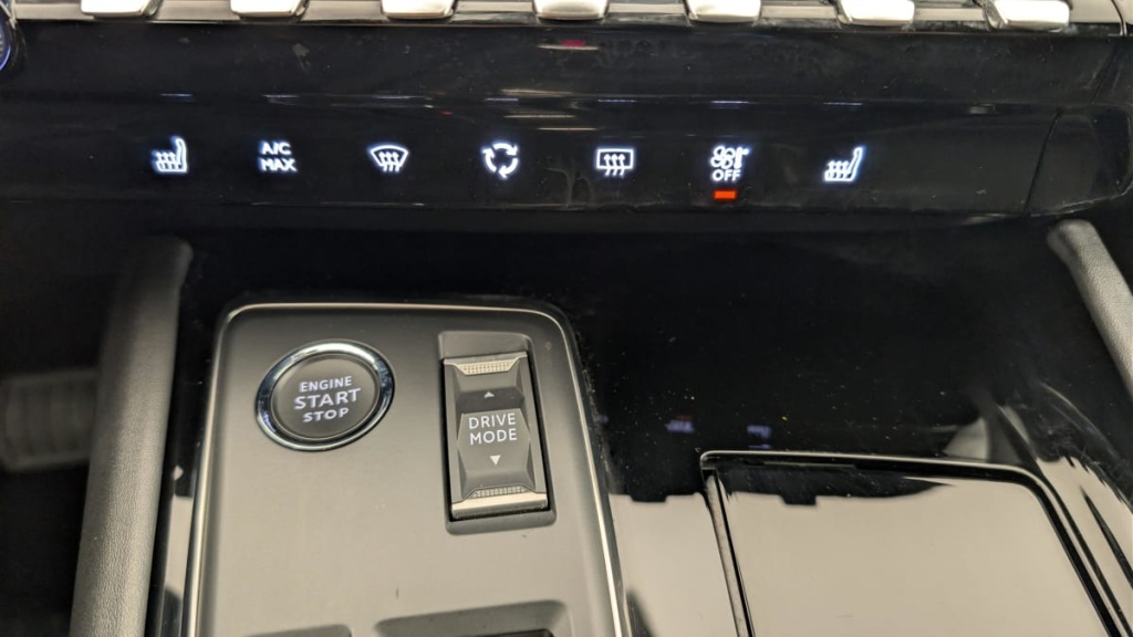 PEUGEOT 508 SW Hybrid 225 e-EAT8 Allure - ref: 1-369113 - Photo 20