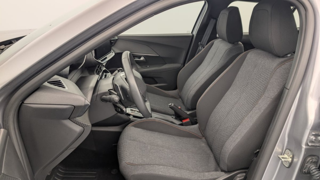 PEUGEOT 2008 Hybrid 136 e-DCS6 Style - ref: 1-369128 - Photo 16