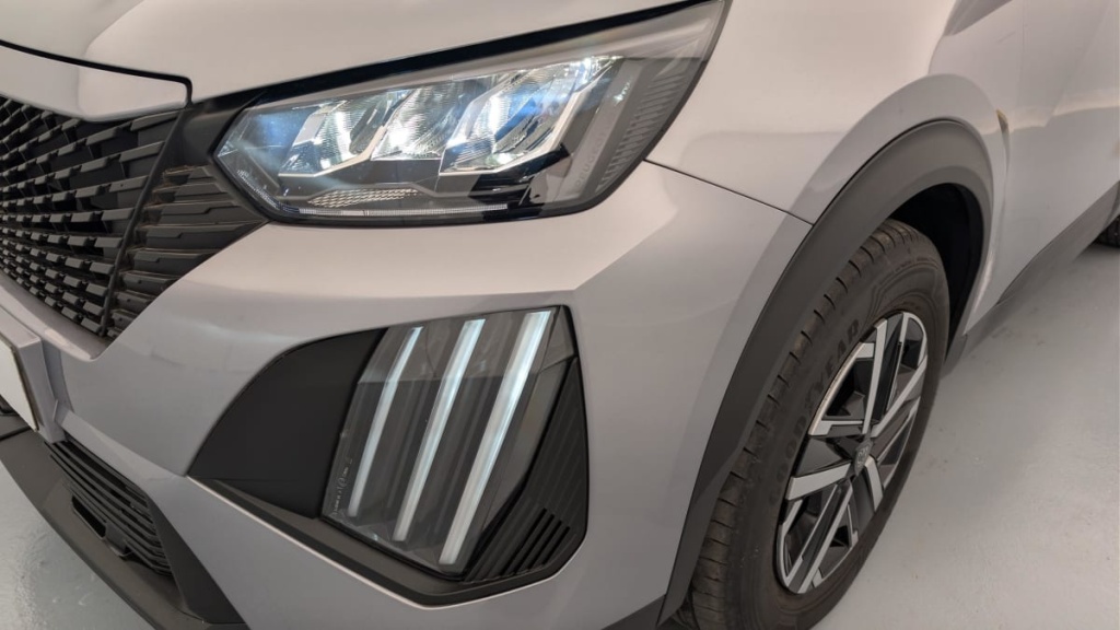 PEUGEOT 2008 Hybrid 136 e-DCS6 Style - ref: 1-369128 - Photo 20