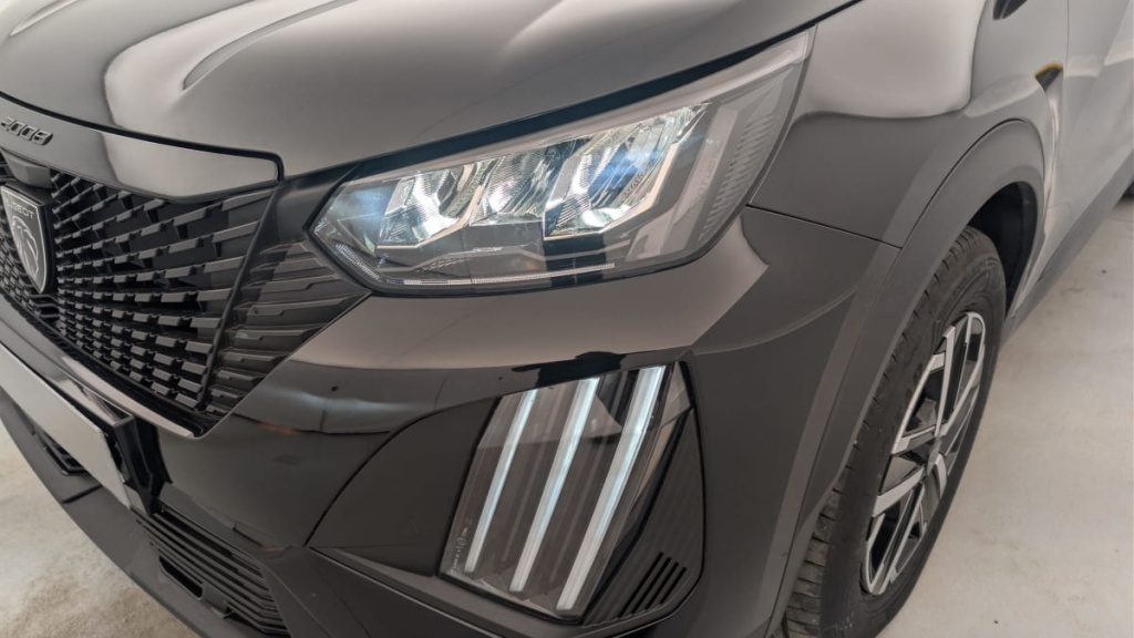 PEUGEOT 2008 Hybrid 136 e-DCS6 Style - ref: 1-369135 - Photo 19