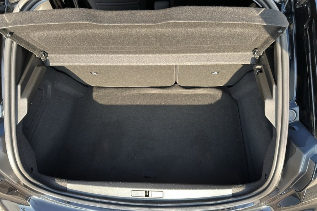 PEUGEOT 208 100 S S BVM6 Allure - ref: 1-369332 - Photo 11