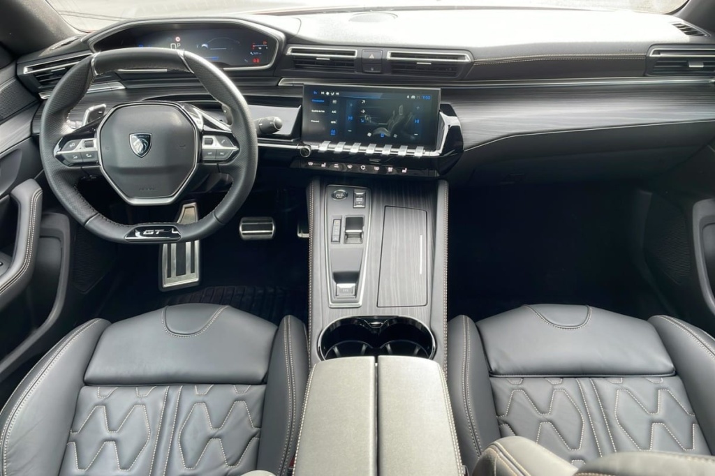 PEUGEOT 508 Hybrid 225 e-EAT8 GT - ref: 1-369356 - Photo 12