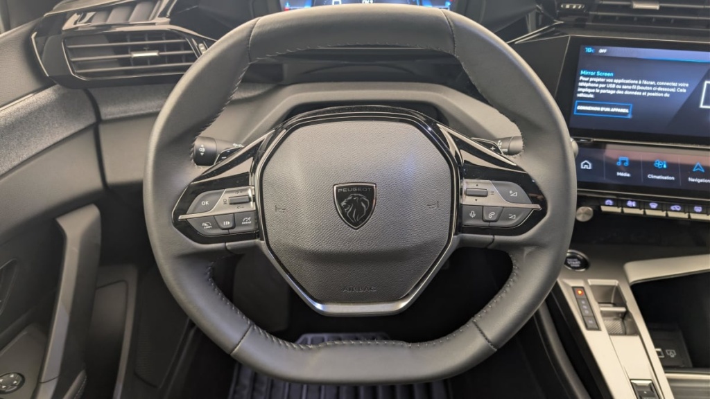 PEUGEOT 308 SW Hybrid 145 e-DCS6 Allure - ref: 1-369443 - Photo 14
