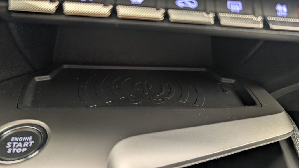 PEUGEOT 308 SW Hybrid 145 e-DCS6 Allure - ref: 1-369443 - Photo 20