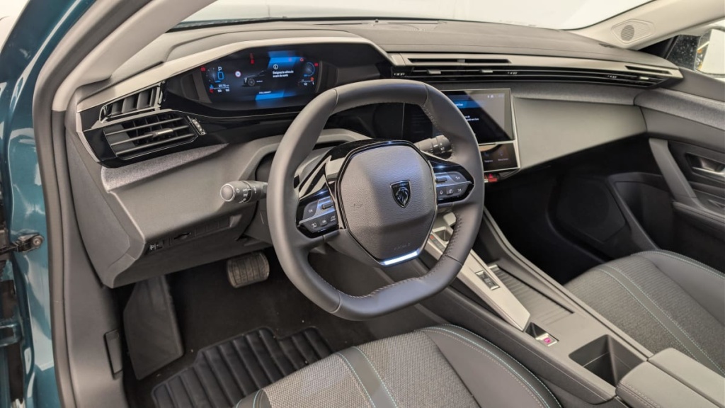 PEUGEOT 308 SW Hybrid 145 e-DCS6 Allure - ref: 1-369453 - Photo 15