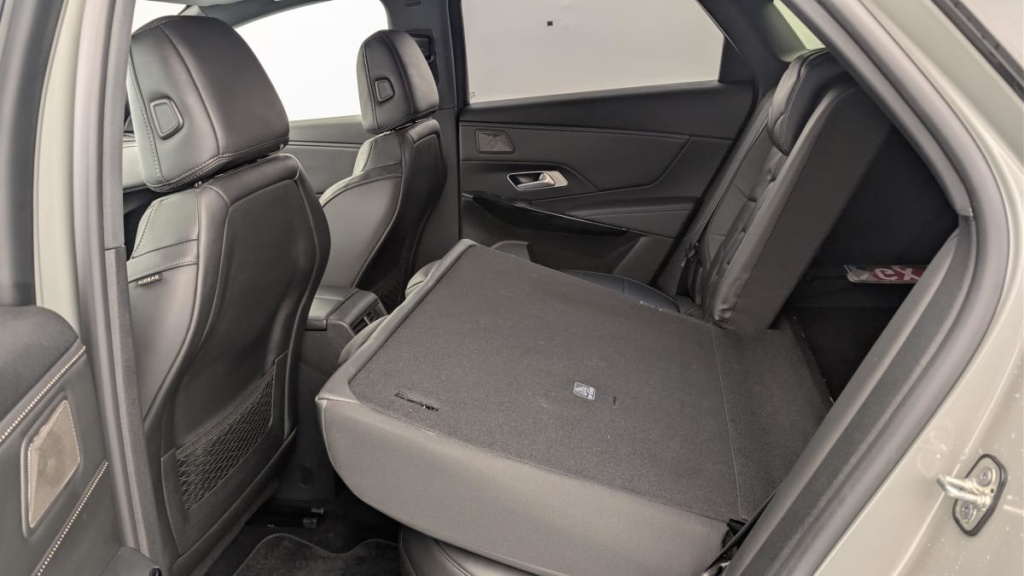 DS DS7 Hybride Rechargeable E-Tense 225 EAT8 Opera - ref: 1-369476 - Photo 12