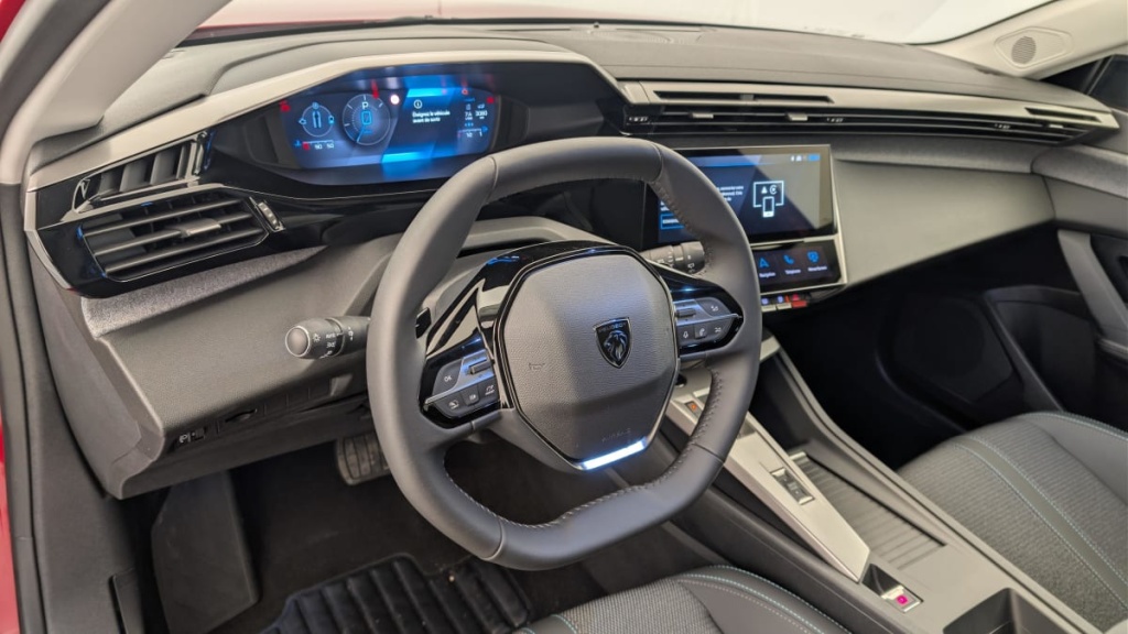 PEUGEOT 308 SW Hybrid 145 e-DCS6 Allure - ref: 1-369487 - Photo 15