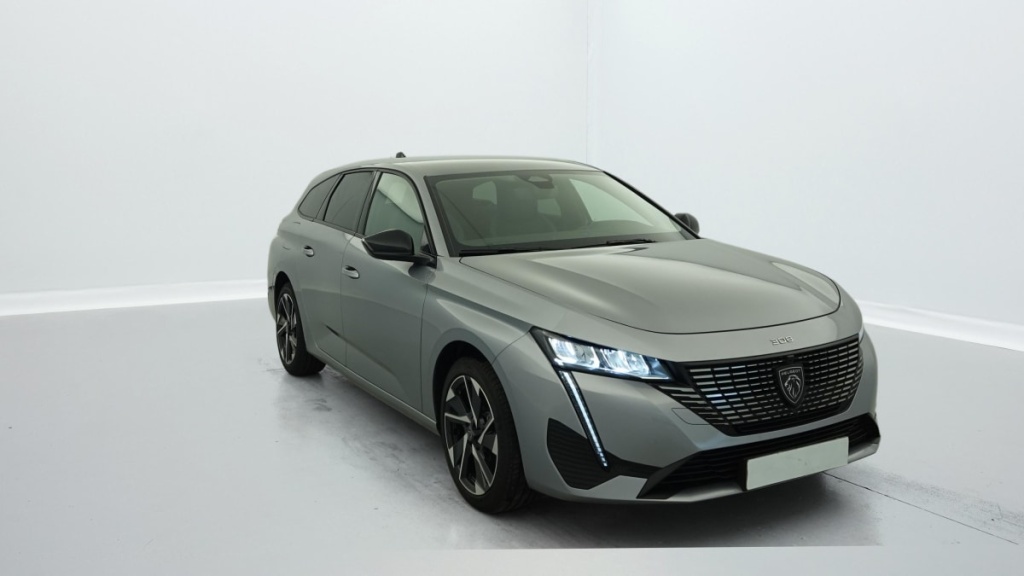 PEUGEOT 308 SW Hybrid 145 e-DCS6 Allure - ref: 1-369494 - Photo 1