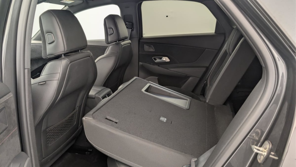 DS DS7 Hybride Rechargeable E-Tense 300 EAT8 4x4 Performance Line + - ref: 1-369546 - Photo 12