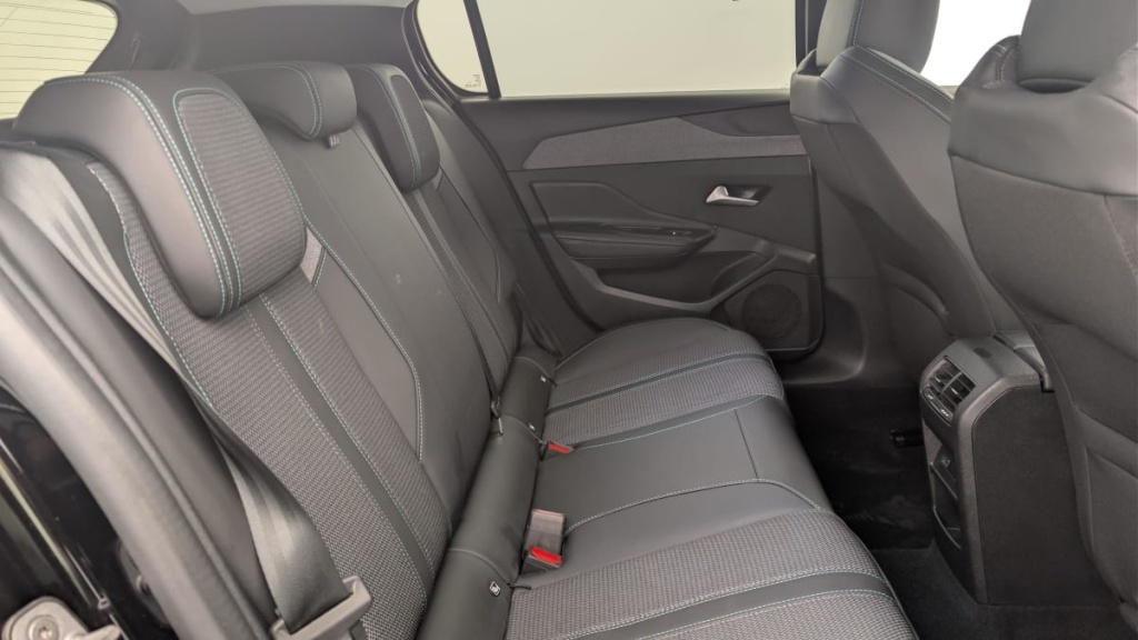 PEUGEOT 308 Hybrid 145 e-DCS6 Allure - ref: 1-369660 - Photo 10