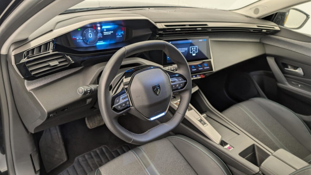 PEUGEOT 308 Hybrid 145 e-DCS6 Allure - ref: 1-369664 - Photo 15