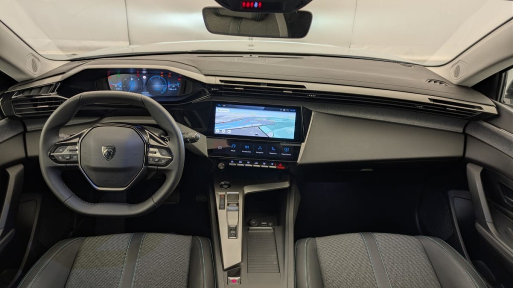 PEUGEOT 308 Hybrid 145 e-DCS6 Allure - ref: 1-369667 - Photo 13