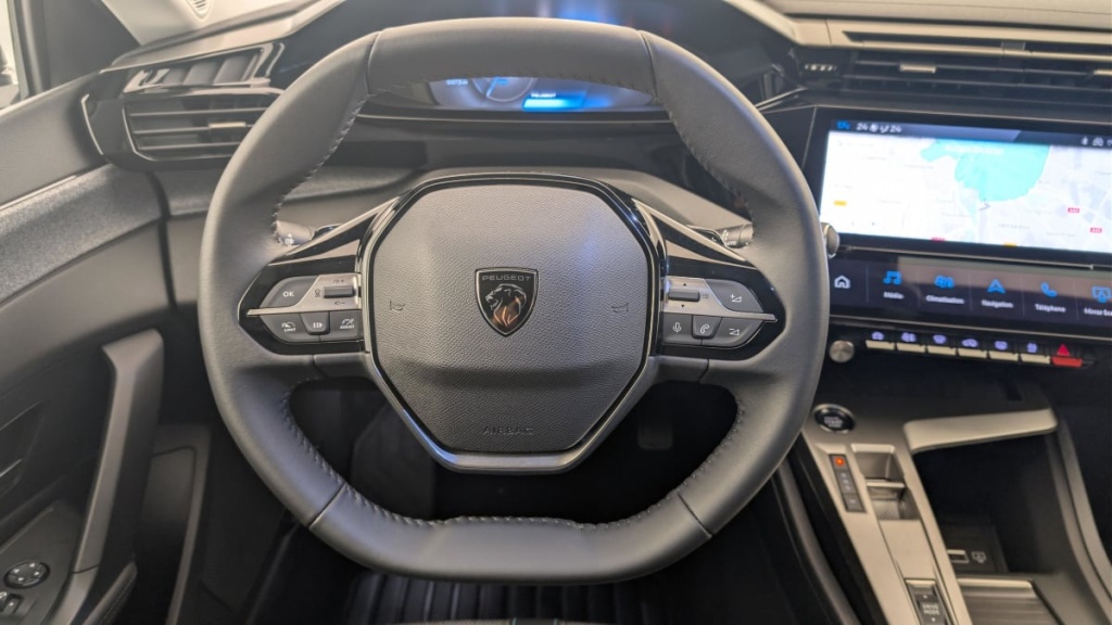 PEUGEOT 308 Hybrid 145 e-DCS6 Allure - ref: 1-369734 - Photo 14