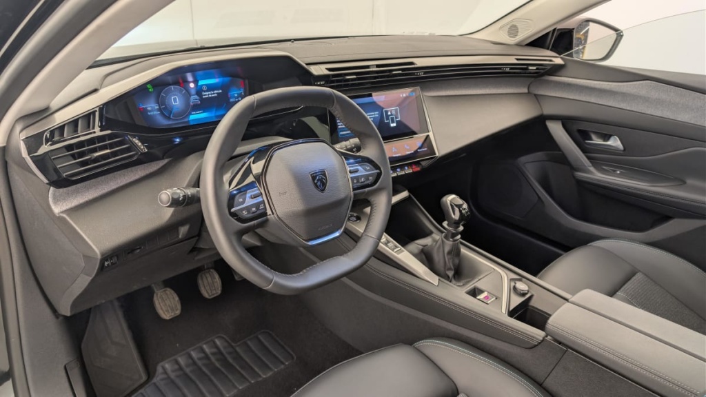 PEUGEOT 308 PureTech 130ch S S BVM6 Allure - ref: 1-369764 - Photo 15