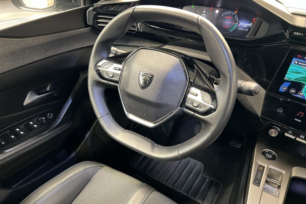 PEUGEOT 408 Hybrid 145 e-DCS6 Allure - ref: 1-369916 - Photo 13