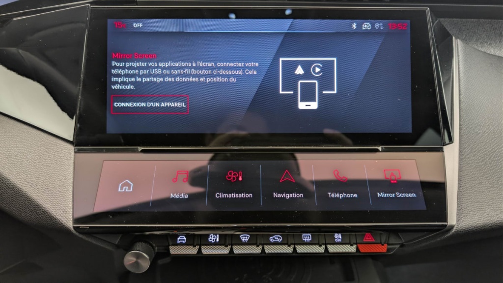 PEUGEOT 408 Hybrid 145 e-DCS6 Allure - ref: 1-369920 - Photo 19