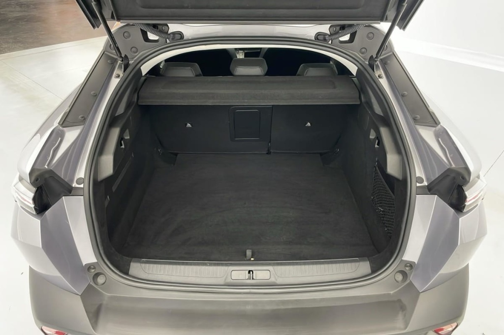 PEUGEOT 408 Hybrid 136 e-DCS6 Allure - ref: 1-369966 - Photo 11