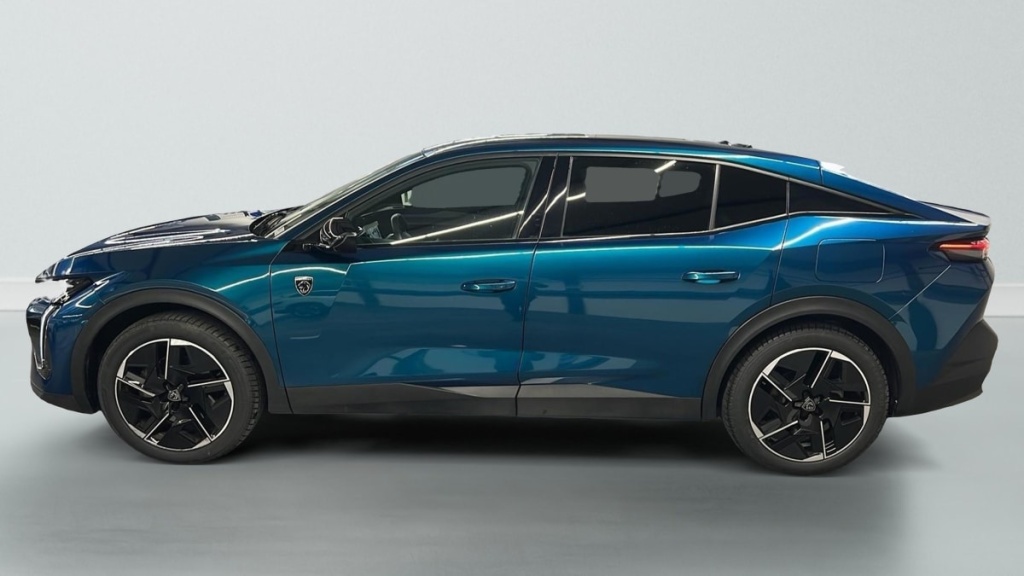 PEUGEOT 408 PHEV 225 e-EAT8 GT - ref: 1-369984 - Photo 4