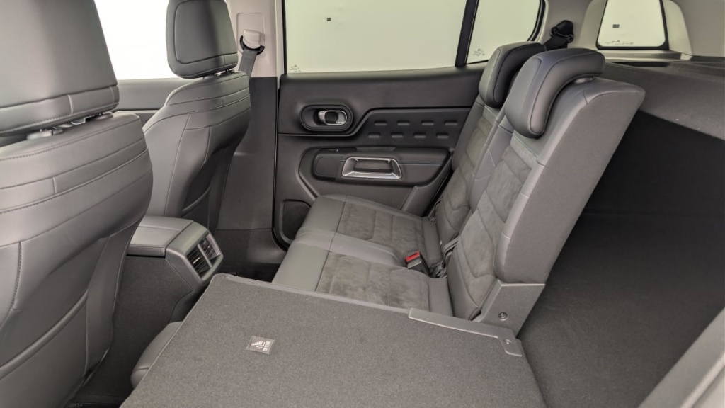 CITROEN C5 Aircross Hybride Rechargeable 180 e-EAT8 Feel Pack - ref: 1-369996 - Photo 12