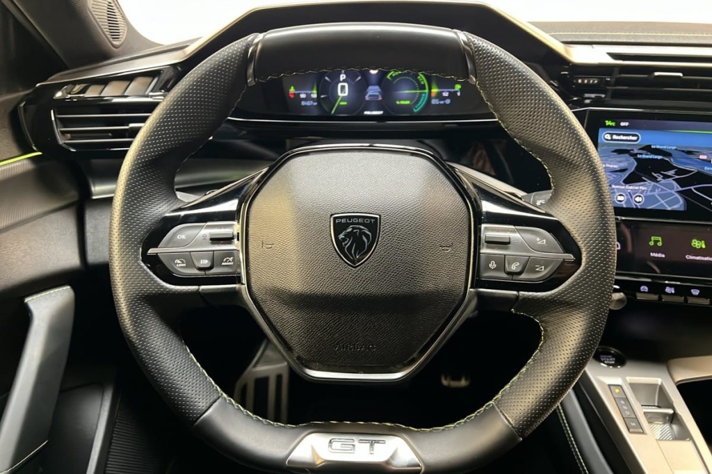 PEUGEOT 408 Hybrid 145 e-DCS6 GT - ref: 1-370025 - Photo 14