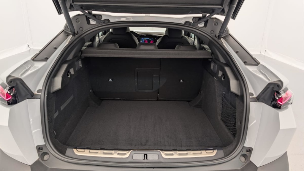 PEUGEOT 408 Hybrid 145 e-DCS6 GT - ref: 1-370042 - Photo 11