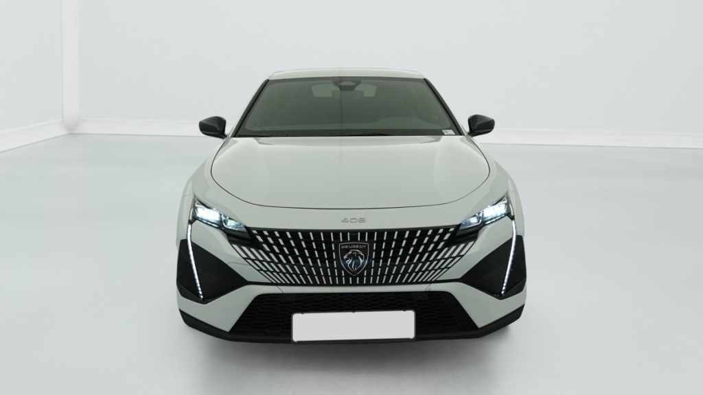 PEUGEOT 408 Hybrid 145 e-DCS6 GT - ref: 1-370042 - Photo 2