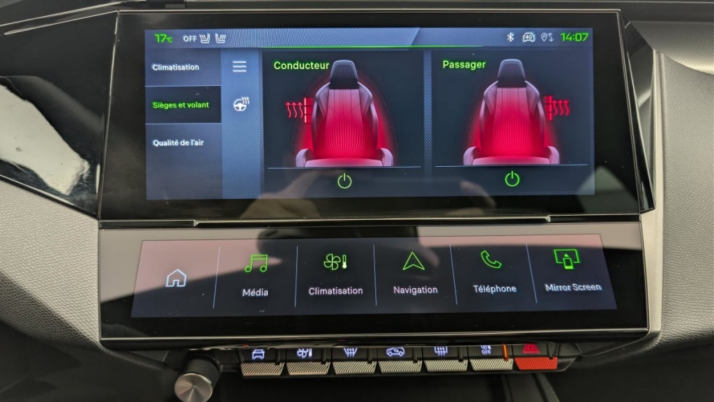 PEUGEOT 408 Hybrid 145 e-DCS6 GT - ref: 1-370042 - Photo 20