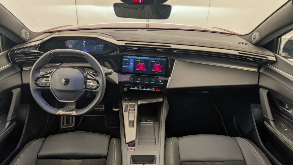 PEUGEOT 408 Hybrid 145 e-DCS6 GT - ref: 1-370057 - Photo 13