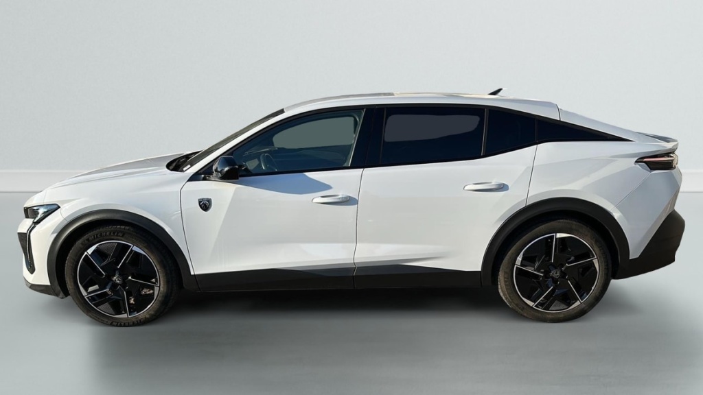 PEUGEOT 408 Hybrid 145 e-DCS6 GT - ref: 1-370059 - Photo 4