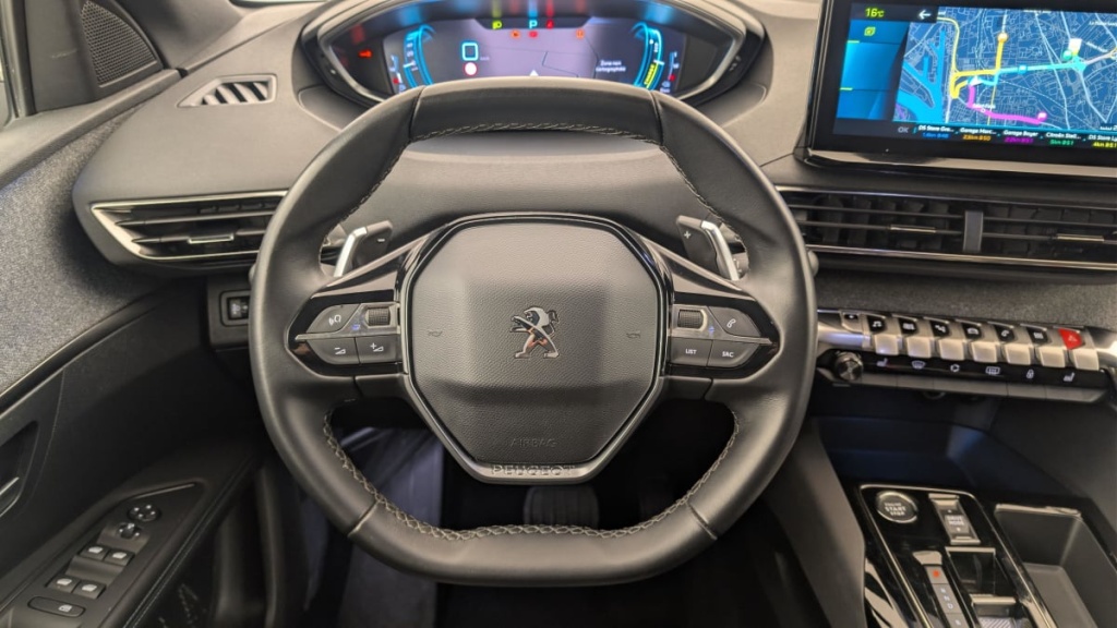 PEUGEOT 3008 Hybrid 225 e-EAT8 Allure Pack - ref: 1-370215 - Photo 14