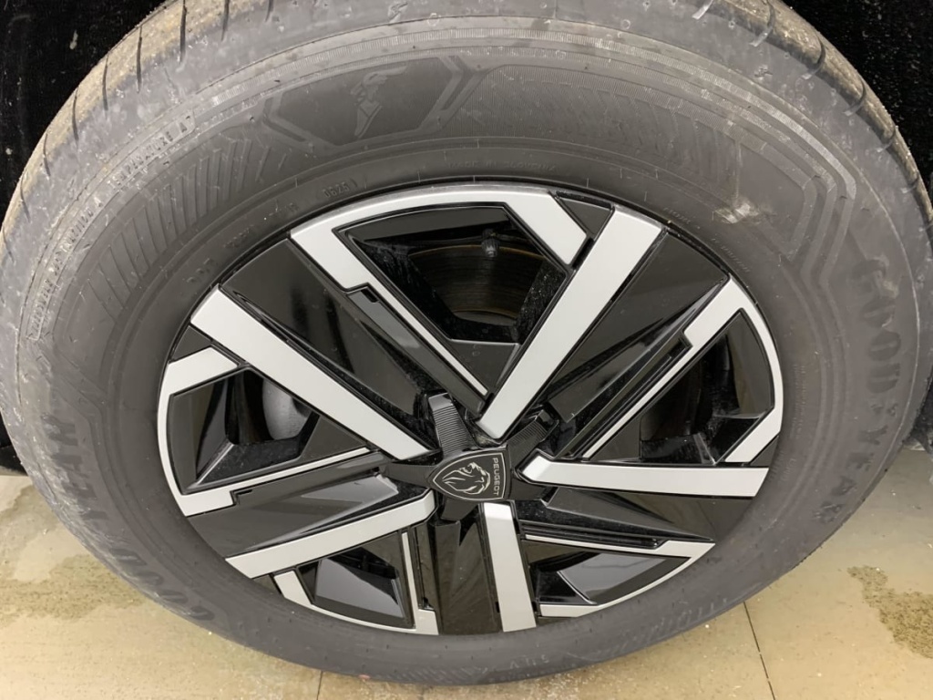 PEUGEOT 2008 100 S S BVM6 Style - ref: 1-370240 - Photo 20