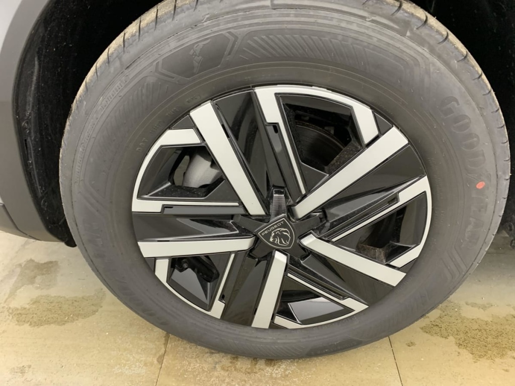 PEUGEOT 2008 100 S S BVM6 Style - ref: 1-370241 - Photo 20