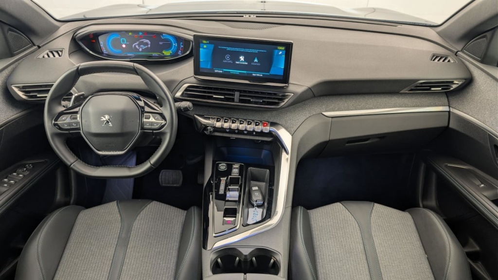 PEUGEOT 3008 Hybrid 225 e-EAT8 Allure Pack - ref: 1-370244 - Photo 13