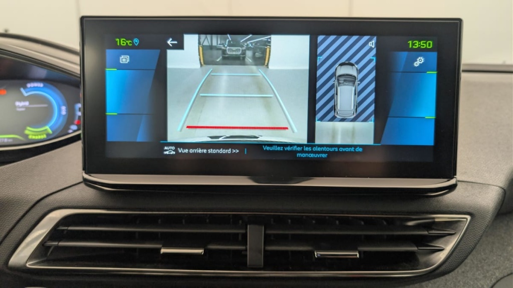 PEUGEOT 3008 Hybrid 225 e-EAT8 Allure Pack - ref: 1-370244 - Photo 17