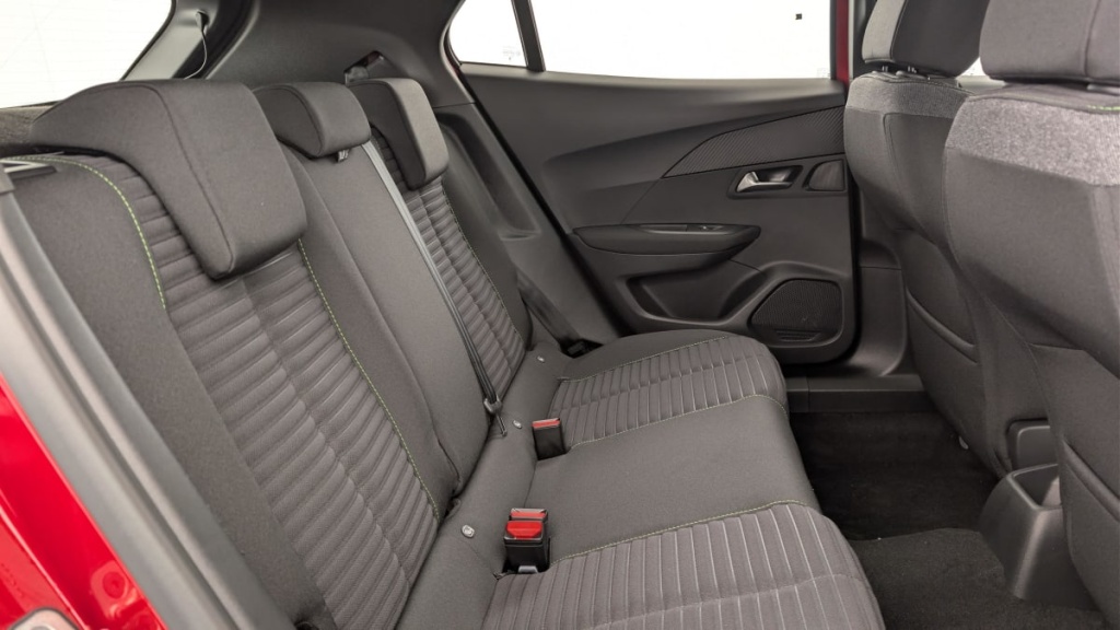 PEUGEOT 2008 PureTech 100 S S BVM6 Active - ref: 1-370251 - Photo 10