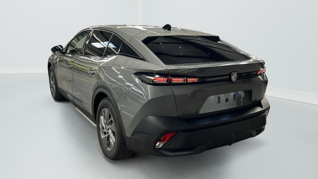 PEUGEOT 408 PHEV 180 e-EAT8 Allure - ref: 1-370272 - Photo 5