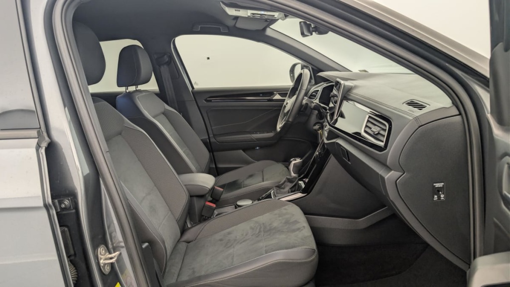 VOLKSWAGEN T-Roc 2.0 TDI 150 START STOP DSG7 R-LINE - ref: 1-370346 - Photo 9