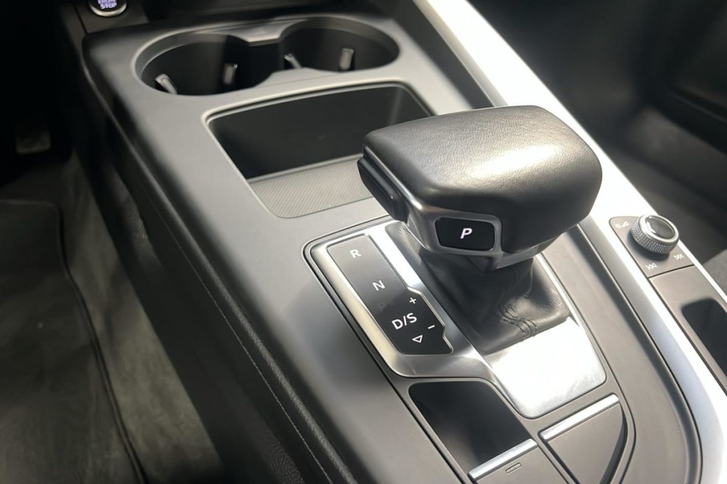 AUDI A4 Avant 35 TFSI 150 S tronic 7 Design - ref: 1-370592 - Photo 16