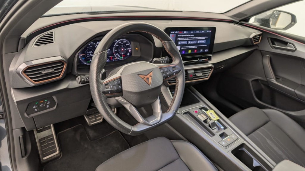 CUPRA Leon 1.4 E-HYBRID 204 CH DSG6 V - ref: 1-370669 - Photo 15