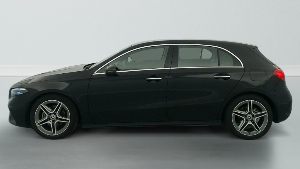 MERCEDES Classe A 180 7G-DCT AMG LINE - ref: 1-370703 - Photo 4