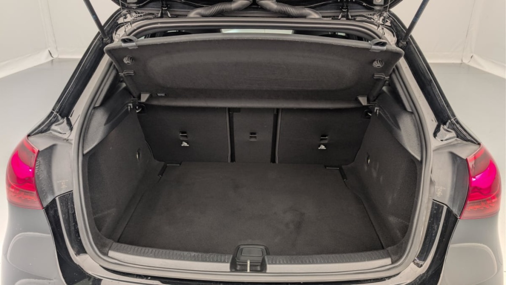 MERCEDES Classe A 180 7G-DCT AMG LINE - ref: 1-370705 - Photo 11